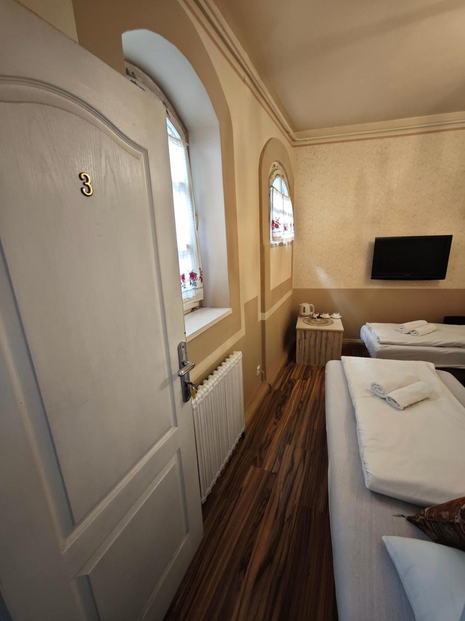 Guesthouse Yildiz Sarajevo Buitenkant foto