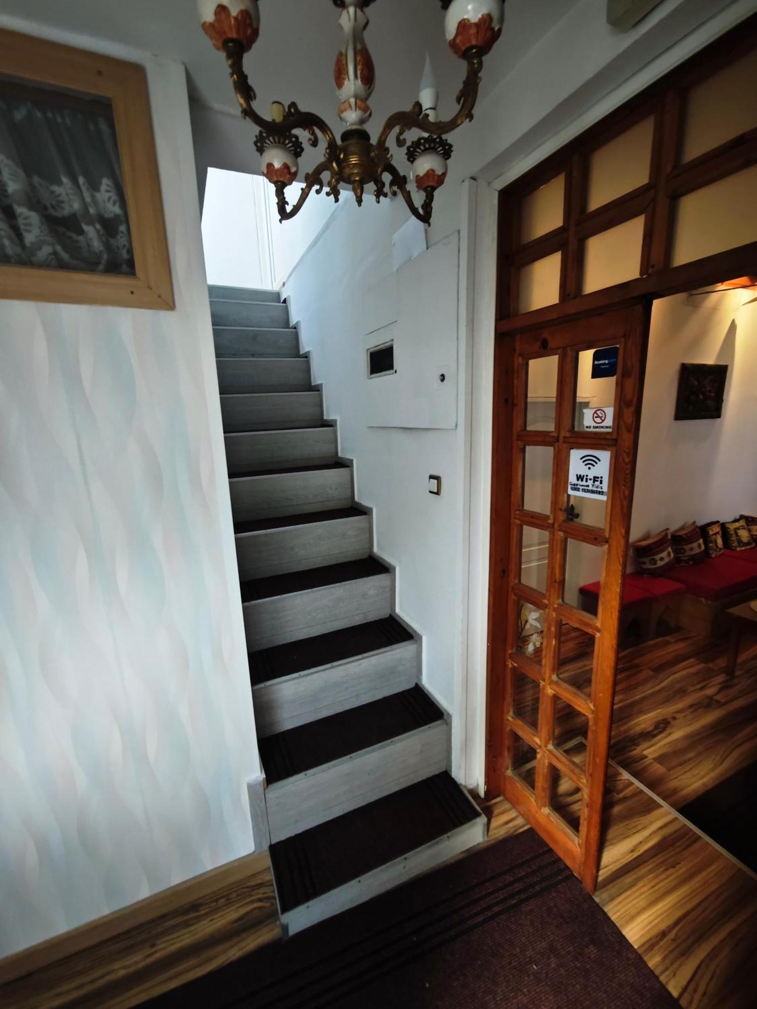 Guesthouse Yildiz Sarajevo Buitenkant foto