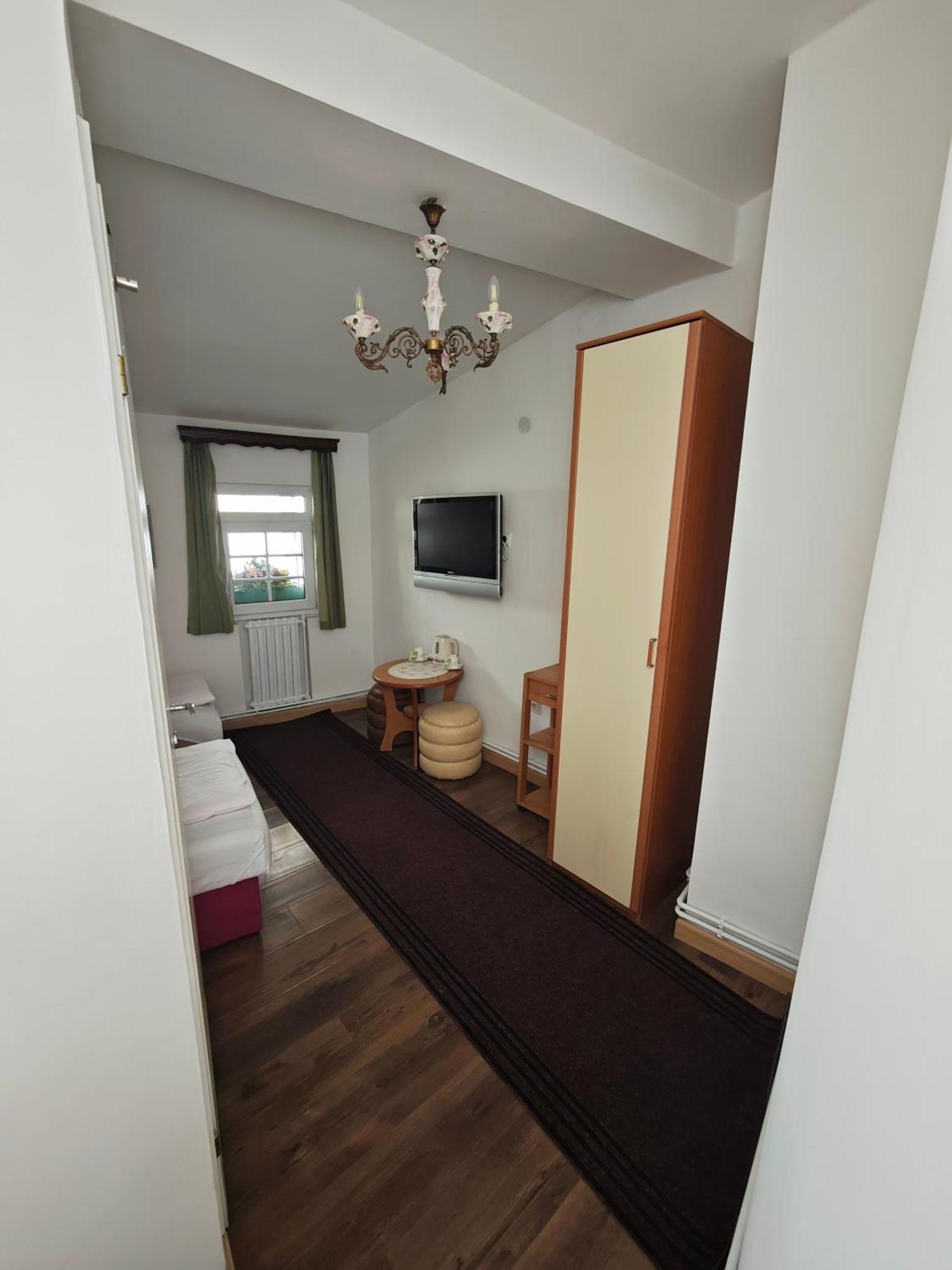 Guesthouse Yildiz Sarajevo Buitenkant foto